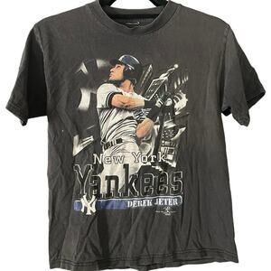 Vintage 90s Derek Jeter New York Yankees 1999 Shirt Youth Medium